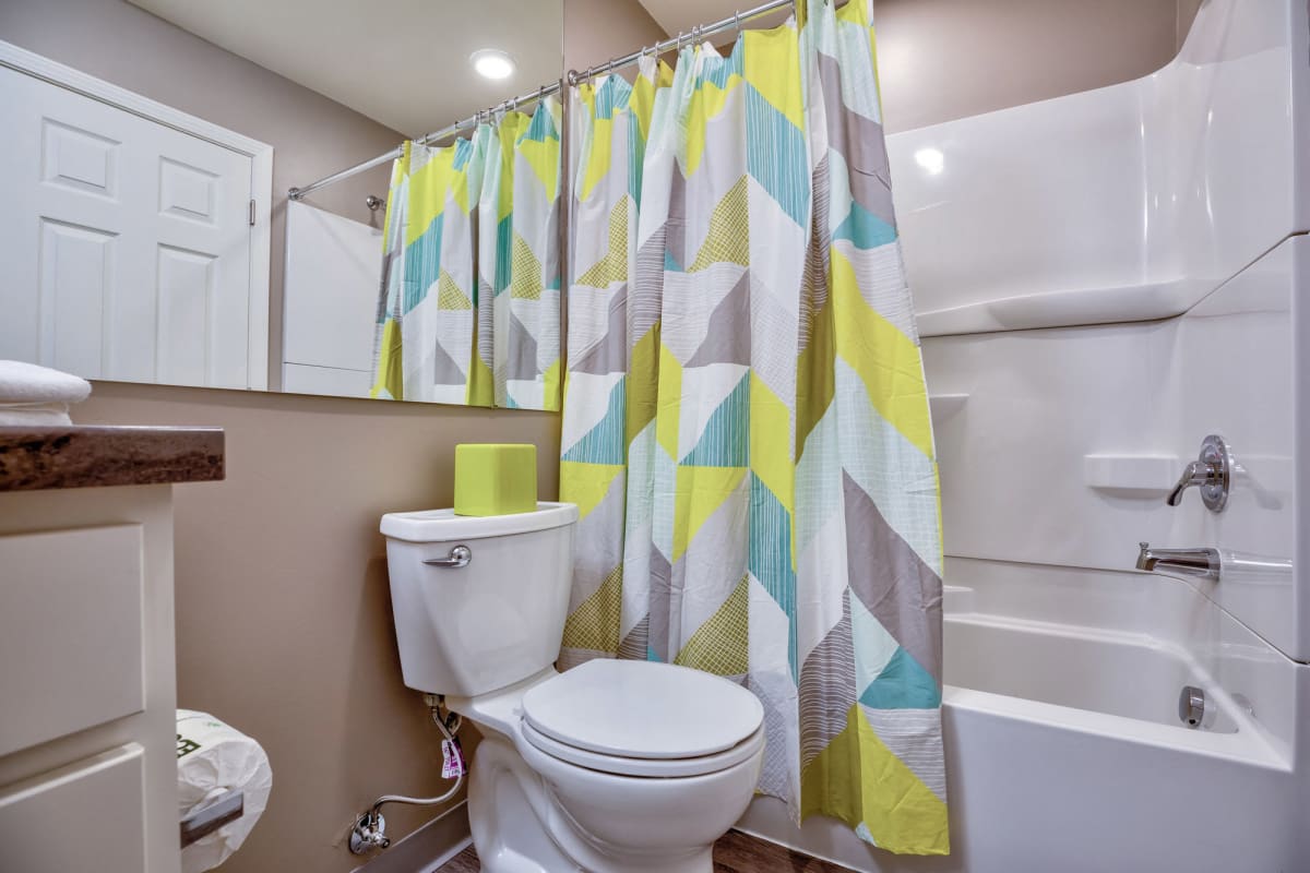 Photos of Berrytree Apartments near Michigan State University East